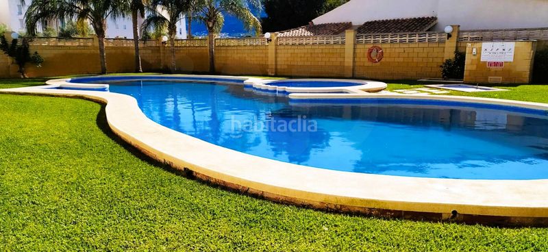 Foto 9fa85aef-b0b6-4e5b-8698-a9a5c86c2494. Pis amb aparcament piscina a Les Bassetes - El Marjal Dénia