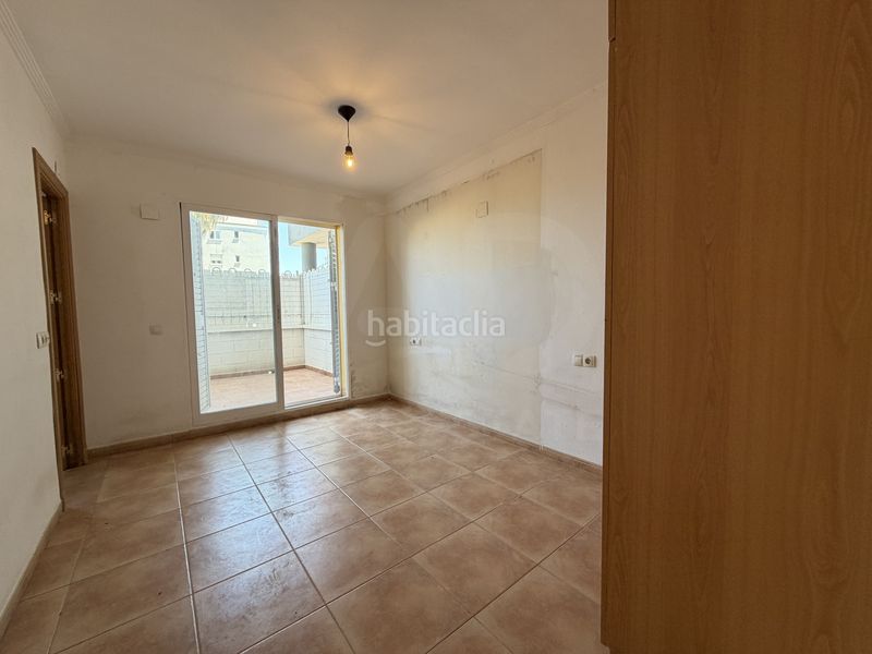 Foto cc0dd959-1477-41b0-86e5-55dcb132df78. Pis amb aparcament piscina a Les Bassetes - El Marjal Dénia