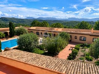 Casale in Molar (El)