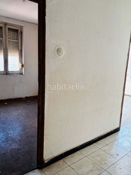Foto 377d8b8b-de1a-4713-862c-89499d0e3af6. Edificio in Crucero León