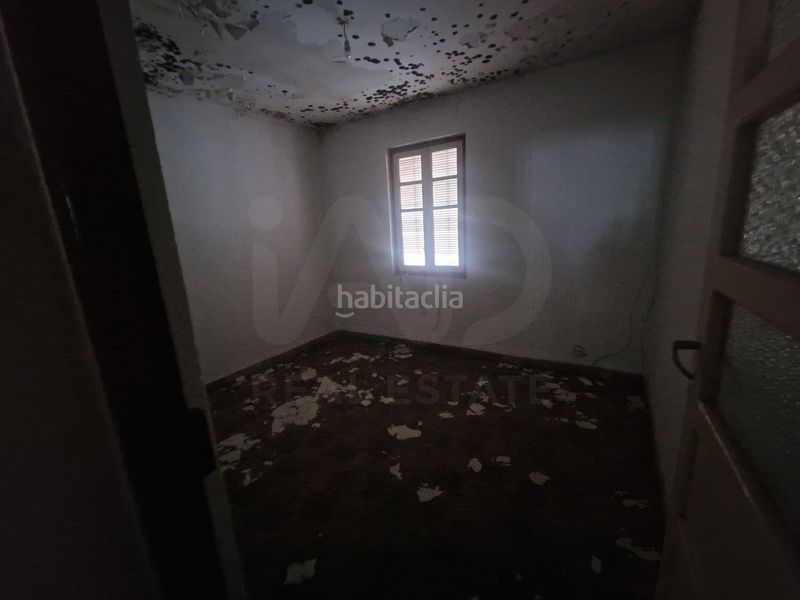 Foto 04eaf379-4acd-43db-a069-3b74c10e2909. Casa amb calefacció a Armunia León
