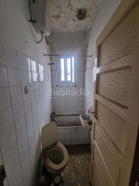 Foto a989a2a8-6f17-45e1-9bb6-73afcf59c51d. Casa amb calefacció a Armunia León
