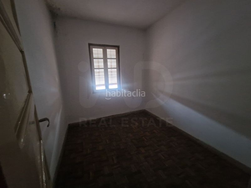 Foto be39597a-3262-434b-af8d-ae75be6c213d. Casa amb calefacció a Armunia León