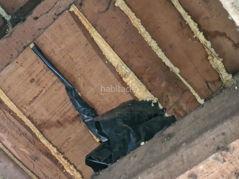 Foto f54ff790-5e94-45e3-a281-580a36f5a439. Casa amb calefacció a Armunia León