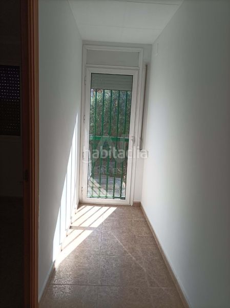 Foto 4206fc65-ba38-4a4f-801d-3225dd834f1e. Edificio in Corbera d´Ebre