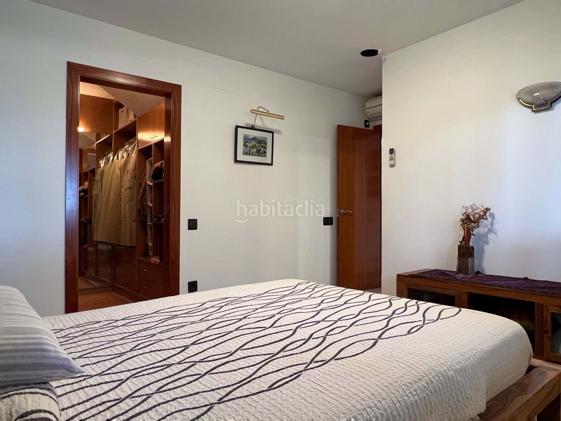 Foto b317c067-d1ae-46d0-beed-cefccf64e919. Casa amb calefacció aparcament a Castellarnau Sabadell