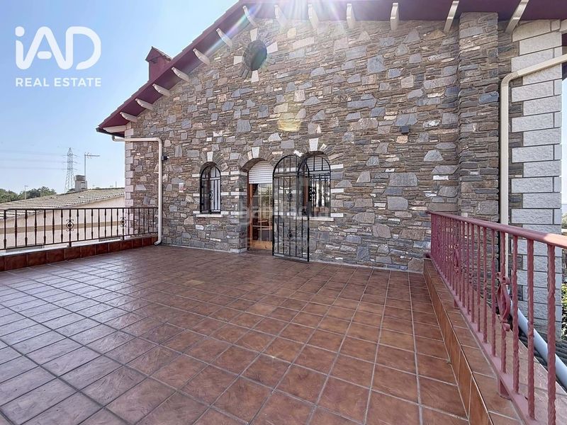 Foto 2356f7f6-80e4-4e29-a0a1-e7d9b43a57c9. Casa amb calefacció aparcament a Roda de Barà