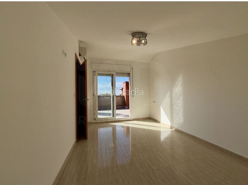 Foto 8ad52a50-5bc9-472f-919a-9e51d58af2ed. Casa pareada en Balaguer