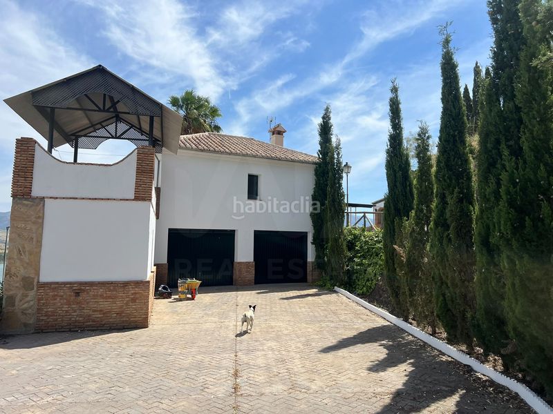 Foto 3608bcb1-77d2-4368-a985-306b5c58357e. Casa amb aparcament piscina a Viñuela