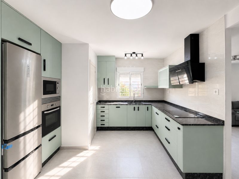 Foto c60285a9-a5bb-4d79-8f08-cde06f1a643d. Casa amb aparcament a Abarán