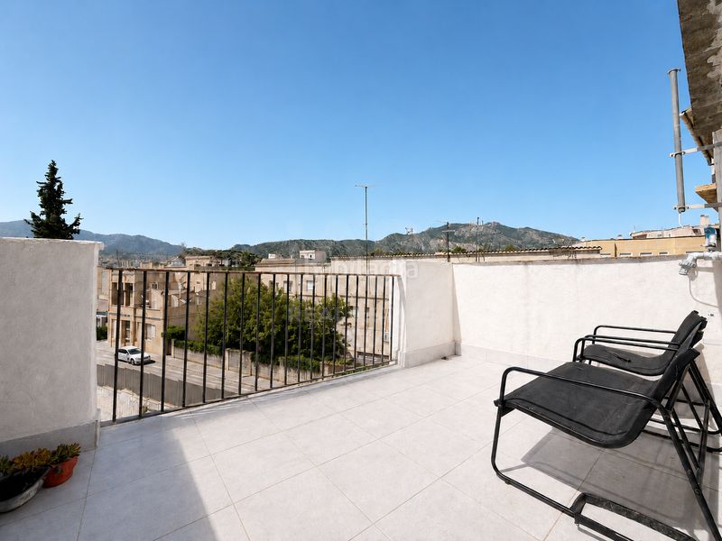 Foto e2c4fb07-e51b-48ee-b2ee-913a49e2cefe. Casa amb aparcament a Abarán