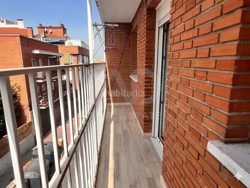 Foto fcb72586-d1b0-45d4-8fa1-5ad0e731da37. Pis amb calefacció a Numancia Madrid