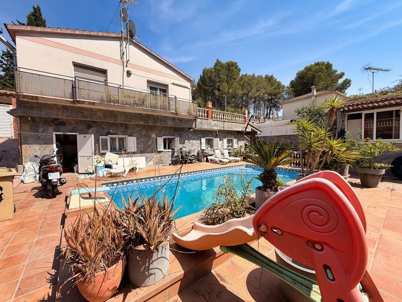 Foto 55bff12d-5e77-490f-bb62-14a00d6c5d23. Casa amb calefacció piscina a Olivella
