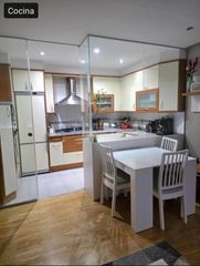 Etagenwohnung in Salburua - Arantzabela