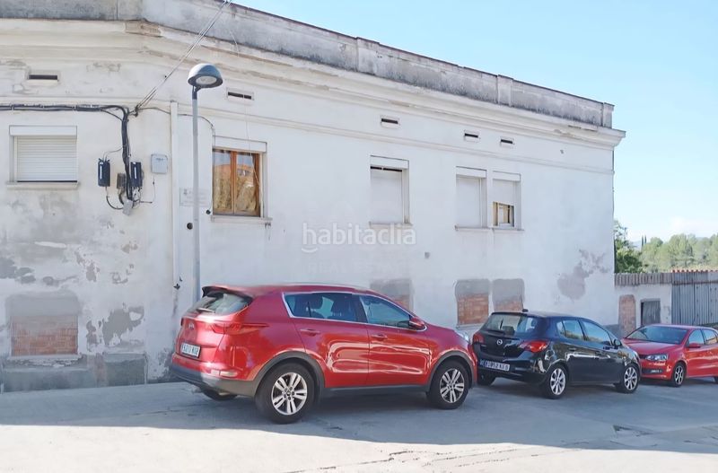 Foto c26cb2cf-ed6f-45b1-befc-006f69f7f618. Edificio in Ca n´Alzamora Rubí