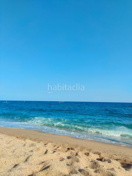 Foto e7d0e8bf-e42e-46b6-bbb2-d53de93e5318. Casa amb aparcament piscina a Calella