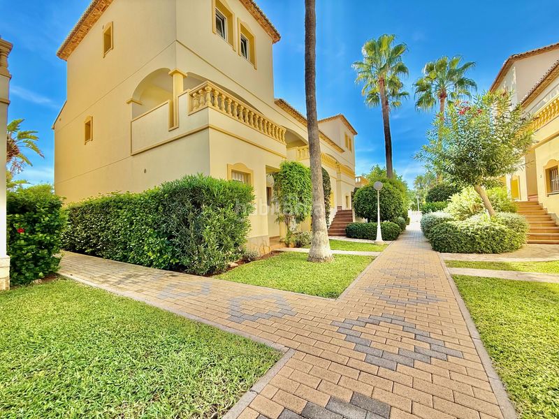 Foto d2eaed5d-e601-4743-830c-2029cce512ba. Casa amb piscina a Les Bovetes - La Felicidad Dénia