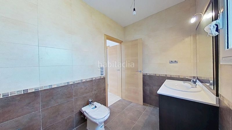 Foto 4e38940e-baf1-4957-b13c-5cf7326e2059. Casa amb calefacció aparcament a Bellvei