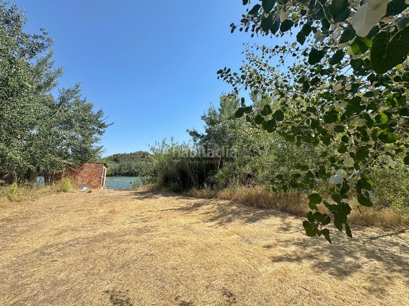 Foto a86c2c12-79d2-4213-91d3-55e6e1c17c34. Finca rústica a Riba-roja d´Ebre