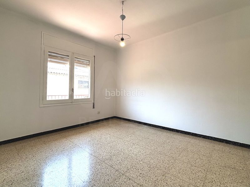 Foto 6d31cb16-80d9-4d57-b698-3809b1e5588d. Pis a Centre Sabadell