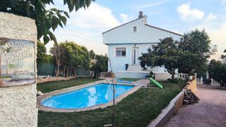 House in Colmenar de Oreja