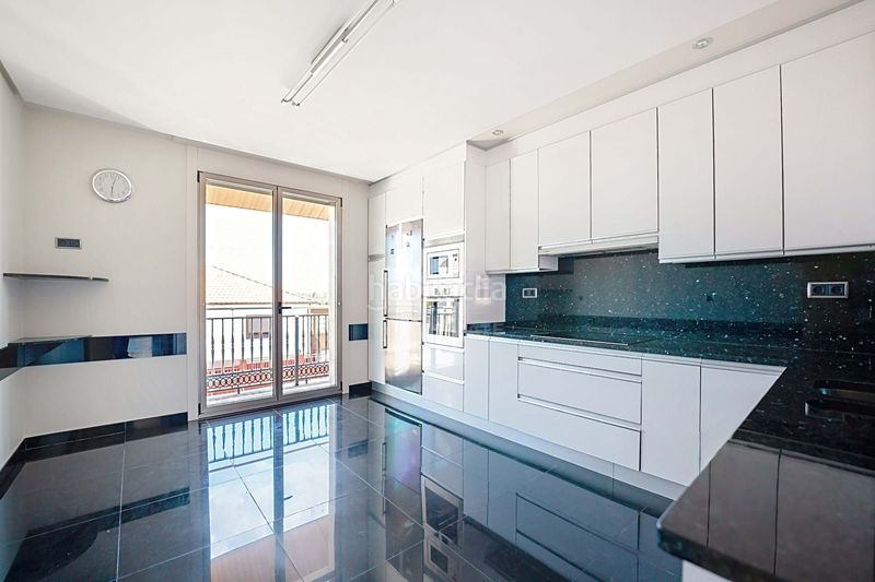 Foto d877e76e-a397-4e8e-9e7f-69d4890b043f. Casa amb calefacció aparcament a Beariz