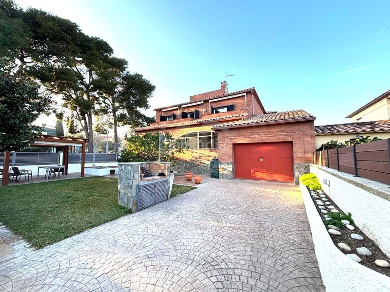 Foto 4a8570a3-a5f3-47c8-b094-86d8e8d26c76. Casa amb calefacció aparcament a Calafell residencial Calafell
