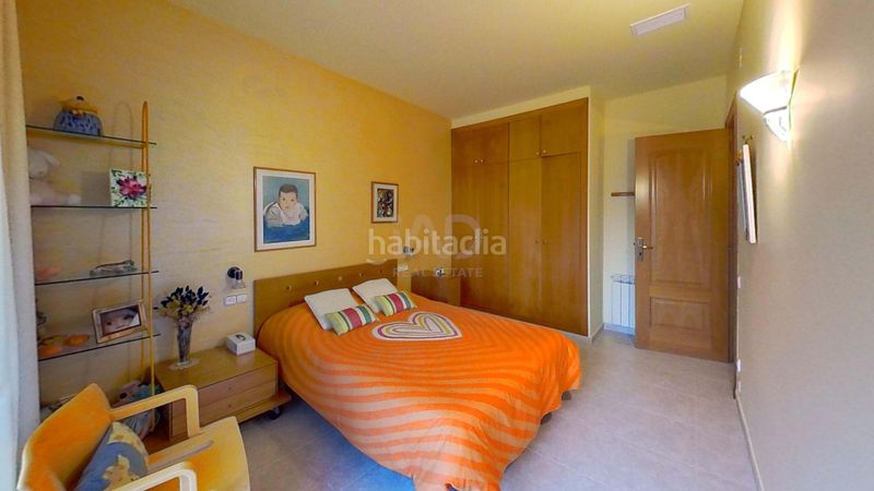 Foto c02d5ca8-8f18-4d7a-a125-5b07519db133. Casa amb calefacció aparcament a Calafell residencial Calafell