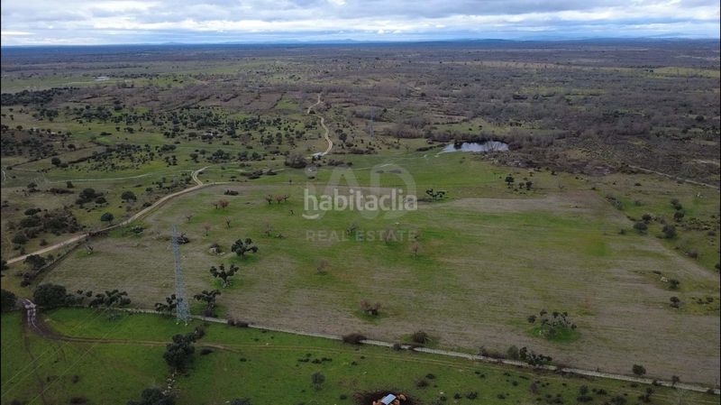 Foto aba59225-ce36-47f9-96cf-51707e9fd326. Finca rústica a Manzano (El)