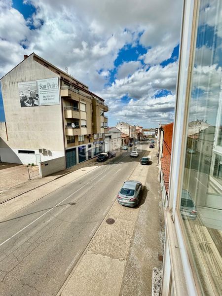 Foto d154e280-2f00-41f9-b30c-843305df641b. Casa amb calefacció aparcament a Bañeza (La)