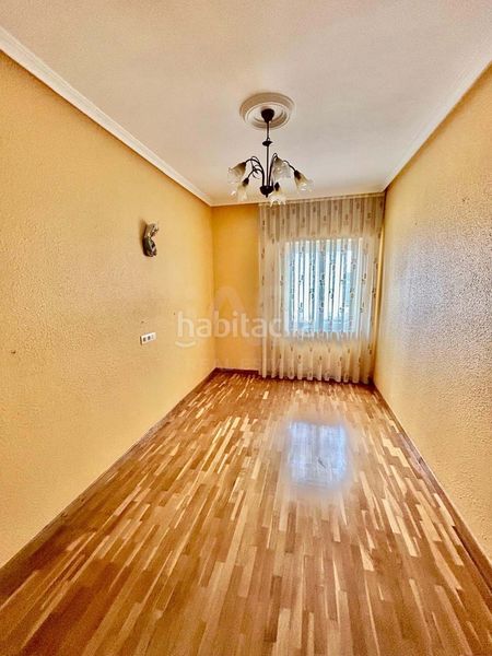 Foto d9e96980-0ae2-4a18-9267-4a4243a34c45. Casa amb calefacció aparcament a Bañeza (La)