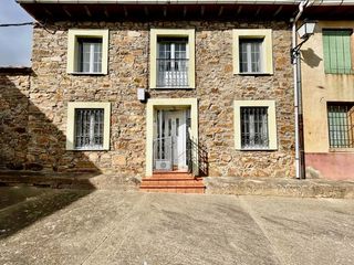 Haus in Ayoó de Vidriales