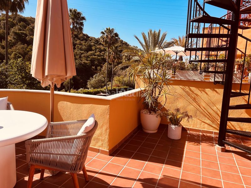 Foto 2ca2a7c4-ff50-4ed4-8585-07595b583f24. Àtic amb calefacció piscina a reserva de Marbella Marbella