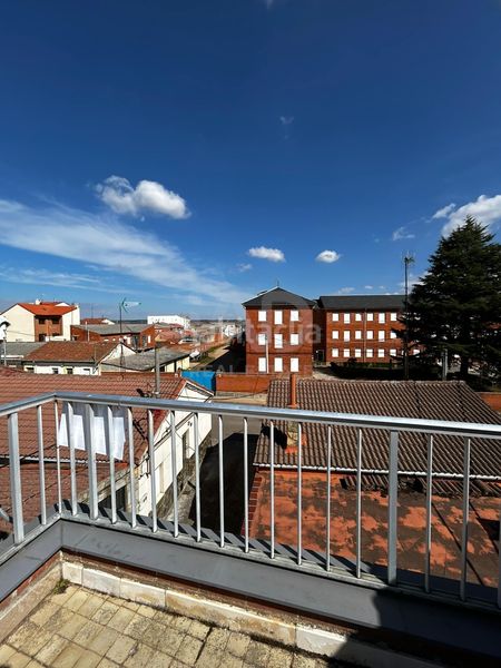 Foto 36fc5d54-443b-4ad8-8088-096bd253c176. Casa amb calefacció aparcament a Astorga
