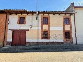 Masia  Calle el cueto 25