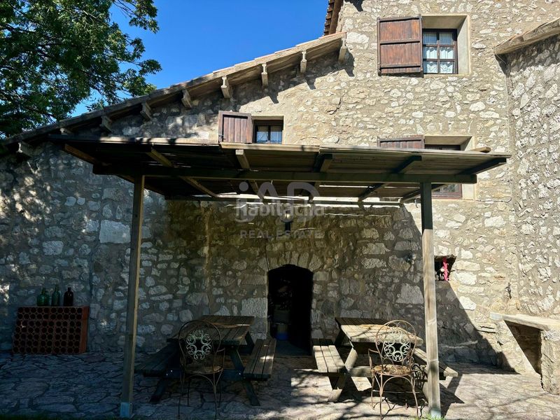 Foto ce50039f-348a-478e-9499-2c7ad428adac. Masia amb calefacció piscina a Vallcebre
