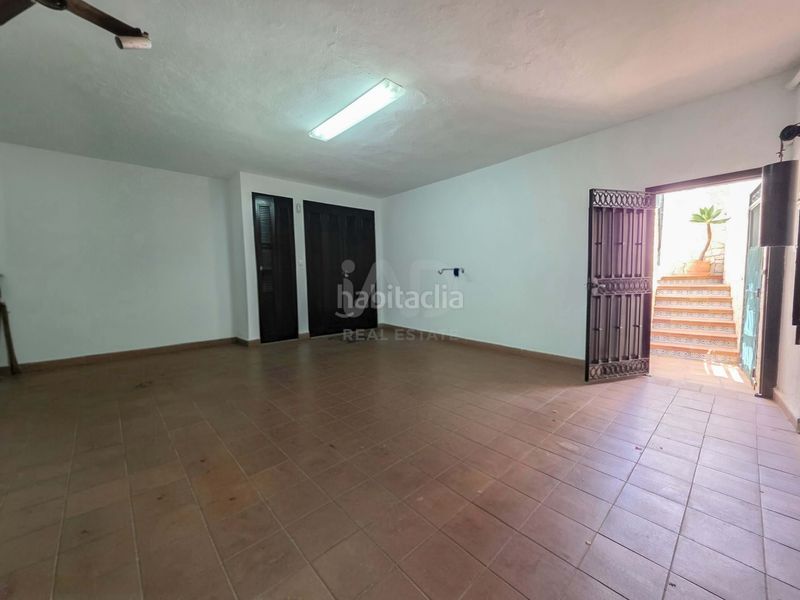 Foto c6567bc3-3163-4b26-9b75-e200bcb1fa6c. Casa amb calefacció aparcament piscina a La Malagueta - Monte Sancha Málaga