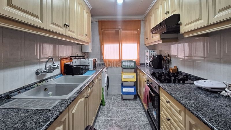 Foto fcac9881-6768-4ff4-b356-a92c5060a162. Pis a Nou Moles Valencia