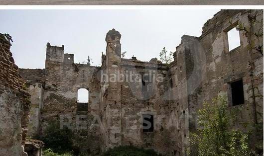 Foto 937ccbde-1068-49a0-8723-f2970409f106. Edifici a Velada