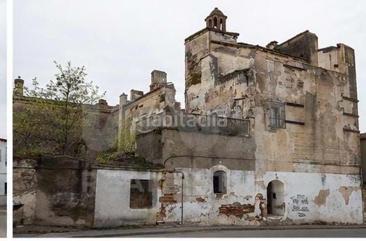 Foto b406ddb0-b1e1-4e4d-9e74-592496eb1ded. Edifici a Velada