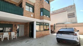 Casa aparellada a Almenara