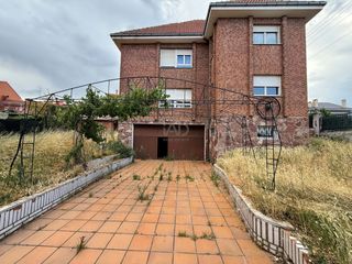 Maison  Calle miguel hernández 9