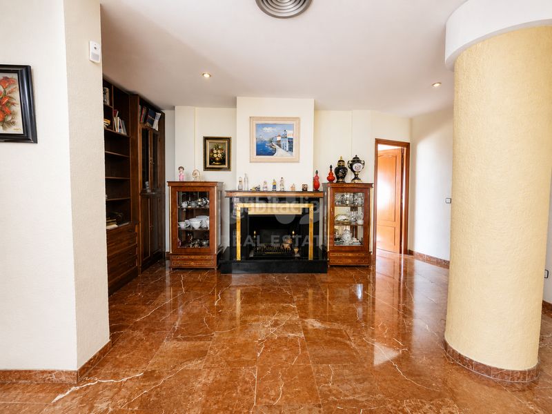 Foto 4d5115a5-d612-42cf-8f7a-f4019342e726. Edificio en Zarandona Murcia