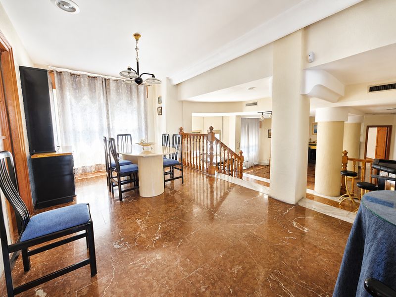 Foto a91353dc-c1a9-4ba6-89f9-f30f11995de7. Edificio en Zarandona Murcia