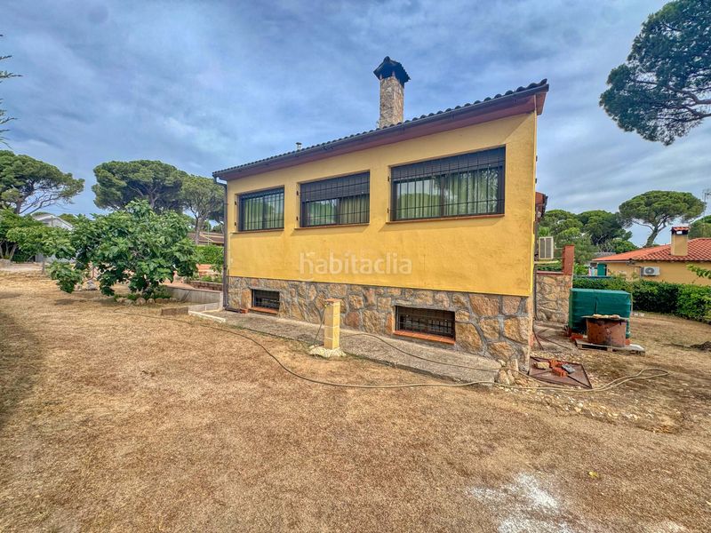 Foto d7b77334-a1b4-47f6-95e8-8f39d076fbb4. Xalet amb calefacció aparcament piscina a Almorox