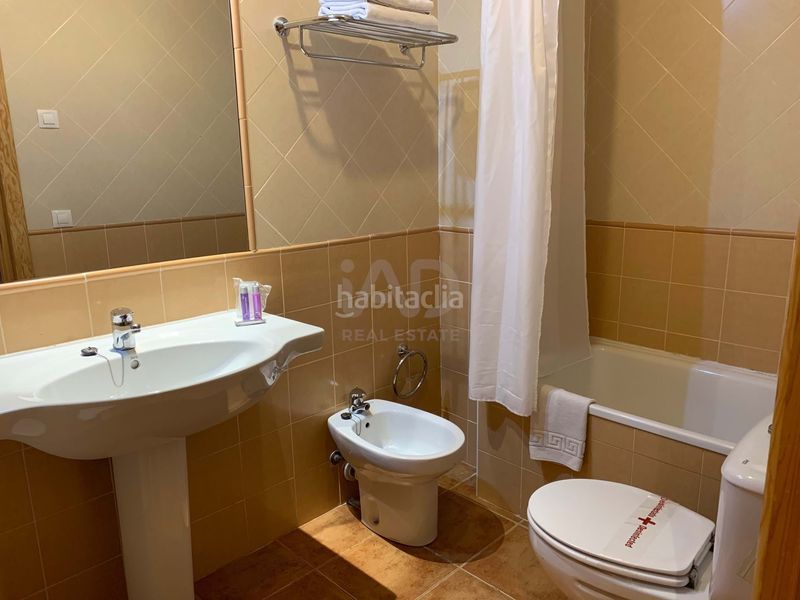 Foto b7108310-d957-4da7-b2cb-868e5f197d94. Edificio en Molina (La)