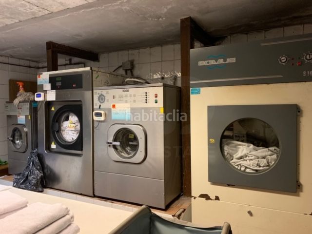 Foto abd3f5d6-bec9-42d0-91da-d97778b17591. Edifici a Molina (La)