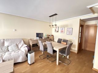 Casa aparellada a Calle lope de vega 42