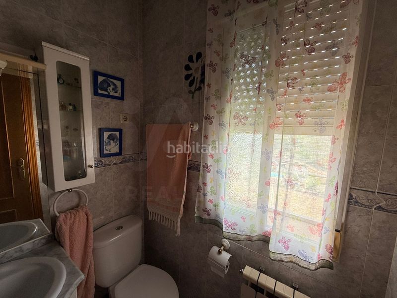 Foto f99c68f6-f272-4bb0-b4e4-06a78a6c455b. Casa amb calefacció aparcament a Colmenar de Oreja