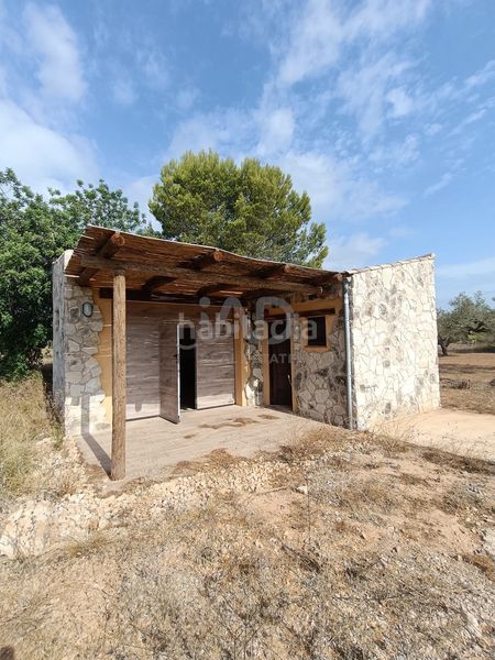 Foto f4715f54-ff3f-47a6-82d5-734b75d4a02e. Finca rústica a Les Tres Cales Ametlla de Mar (L´)